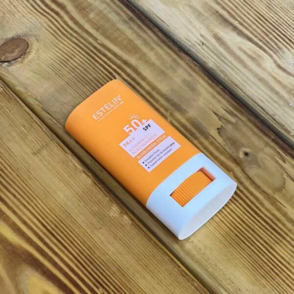 ضد آفتاب رنگی استیکی استلین ویتامین سی (Estelin Vitamin C Sun Stick SPF50)