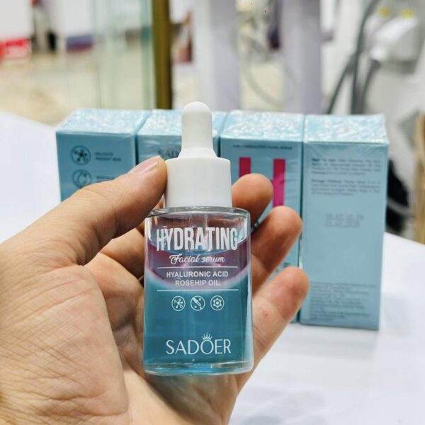 سرم آبرسانی قوی (هیدراتینگ) روغن گل رز + هیالورونیک اسید SADOER - تصویر 7